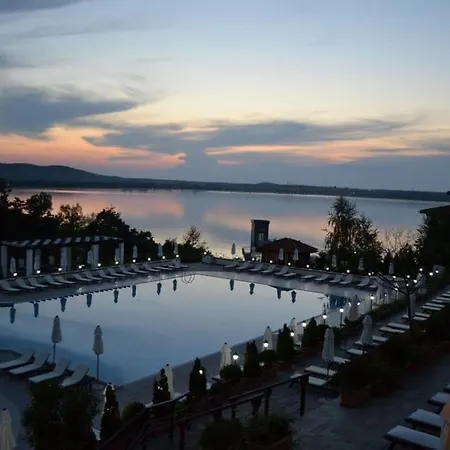 Apartamento Lovely In Santa Marina, *
