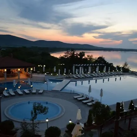 Lovely In Santa Marina, Διαμέρισμα Σωζόπολη